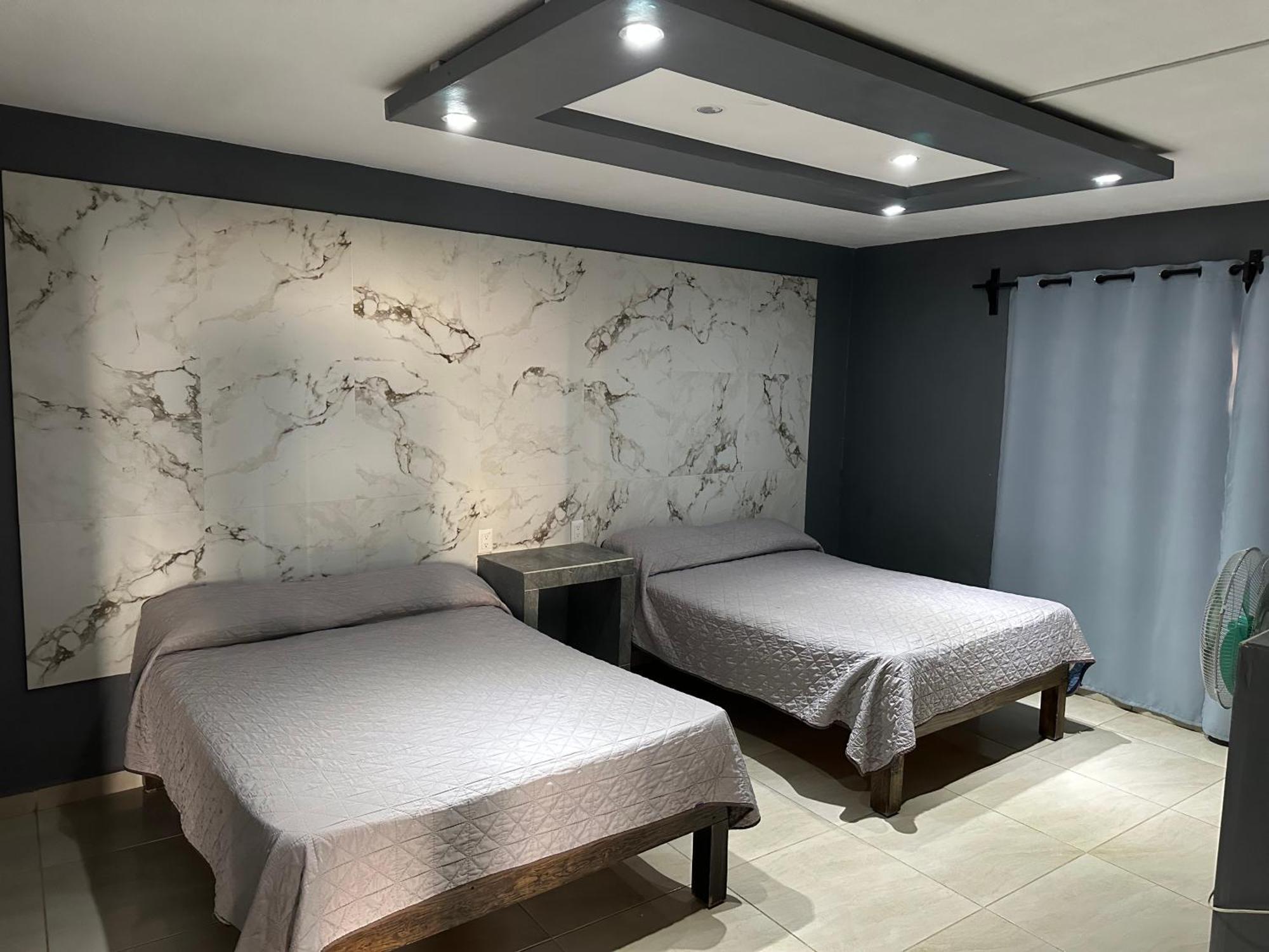 Hotel Calzada La Barca Екстер'єр фото