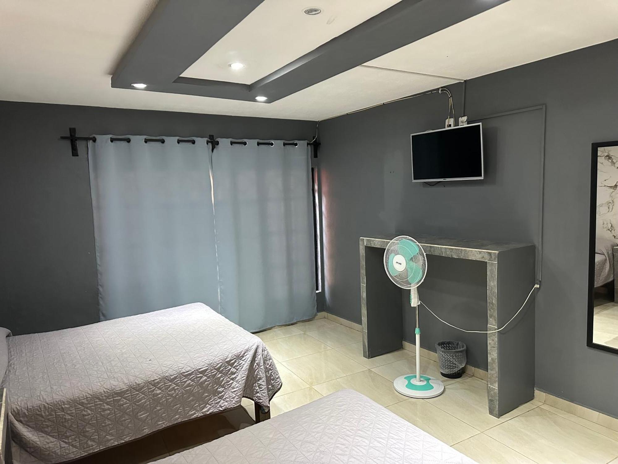 Hotel Calzada La Barca Екстер'єр фото